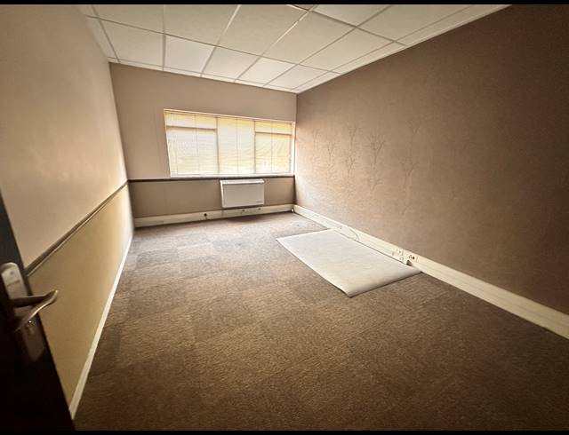 394M² OFFICE TO LET IN PARKTOWN